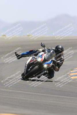 media/May-14-2023-SoCal Trackdays (Sun) [[024eb53b40]]/Turn 12 (1145am)/